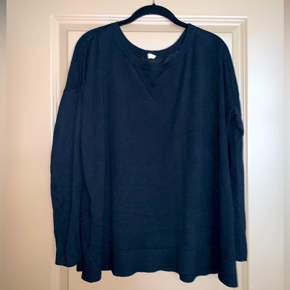 lululemon Black Longsleeve with Knit Back